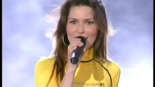 Shania Twain  That Dont Impress Me Much Live In Chicago 2003 [upl. by Bonnee905]